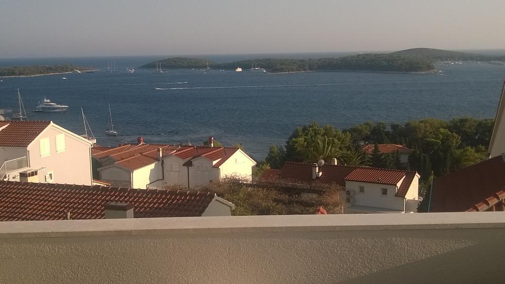 J&B Holiday House Hvar Hvar Town Exterior photo